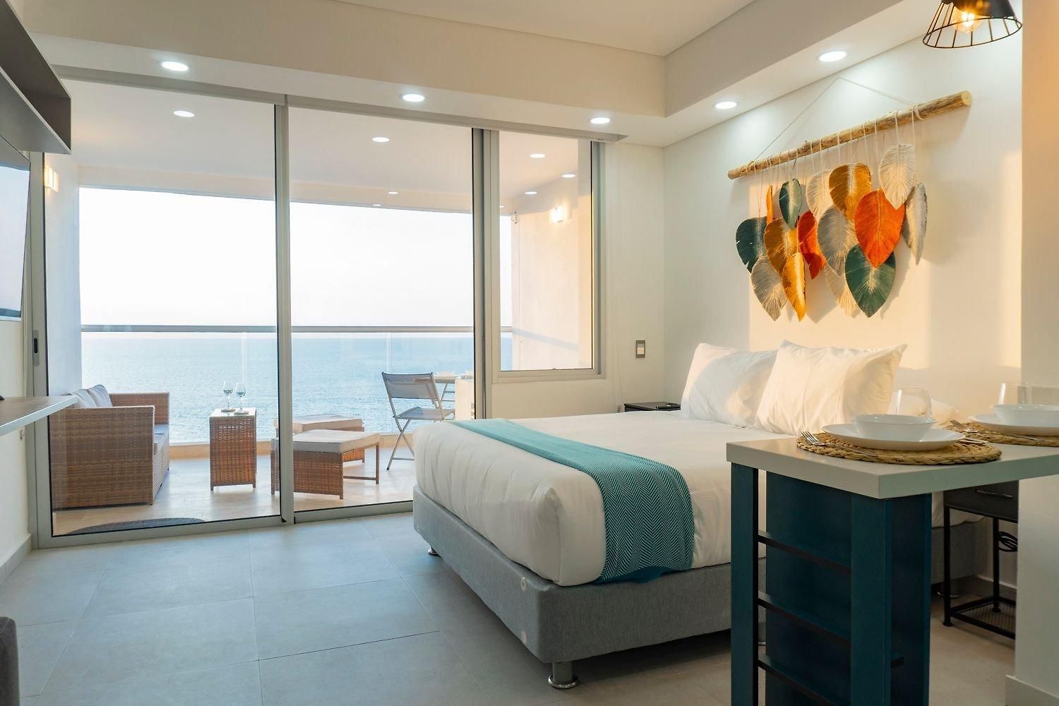Apartamento Oceanfront + Sunset Views Cb1403