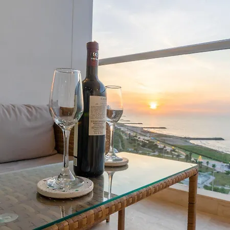 Oceanfront + Sunset Views Cb1403