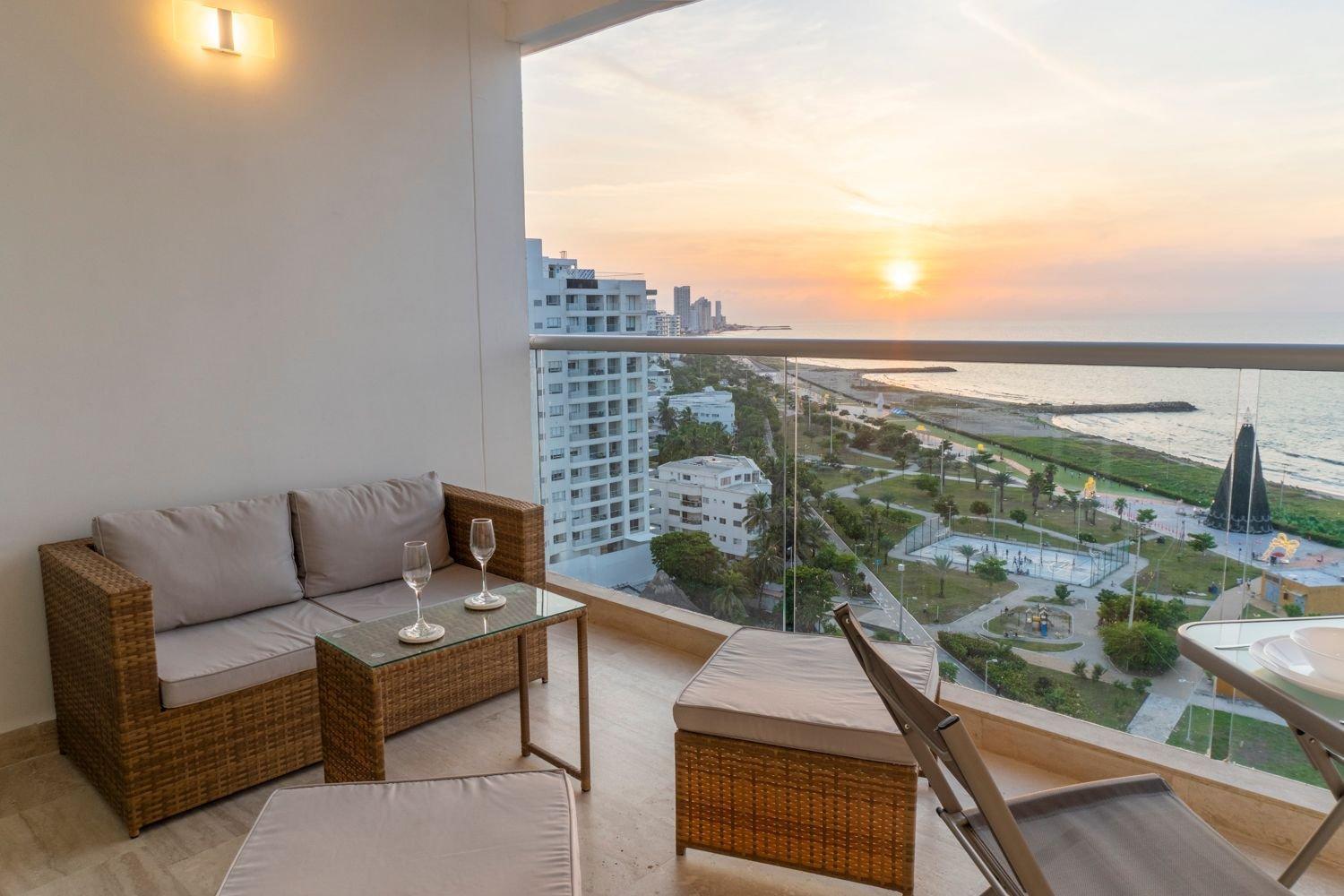 Oceanfront + Sunset Views Cb1403 *